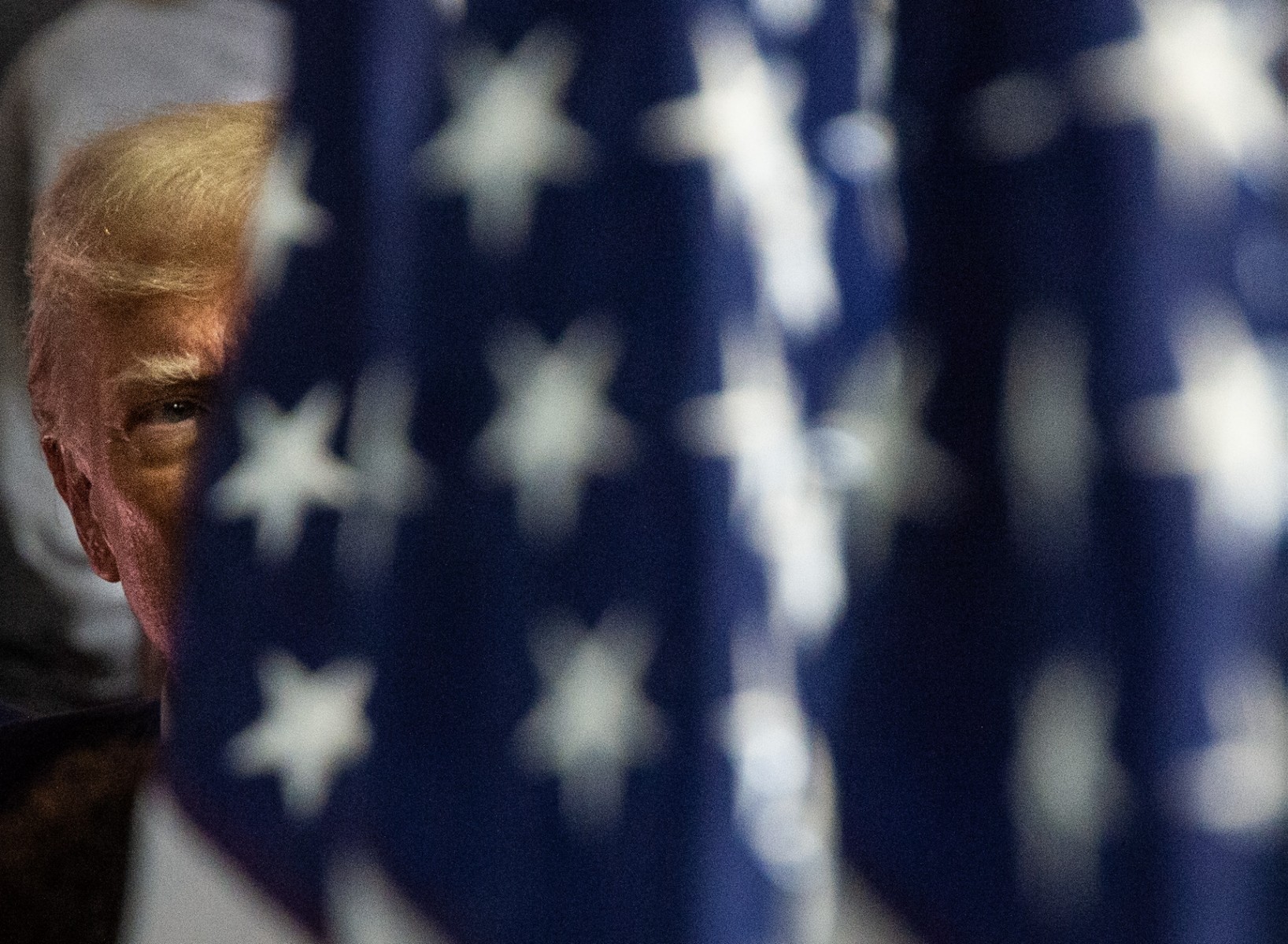 Les rivaux de Trump critiquent son absence au débat républicain