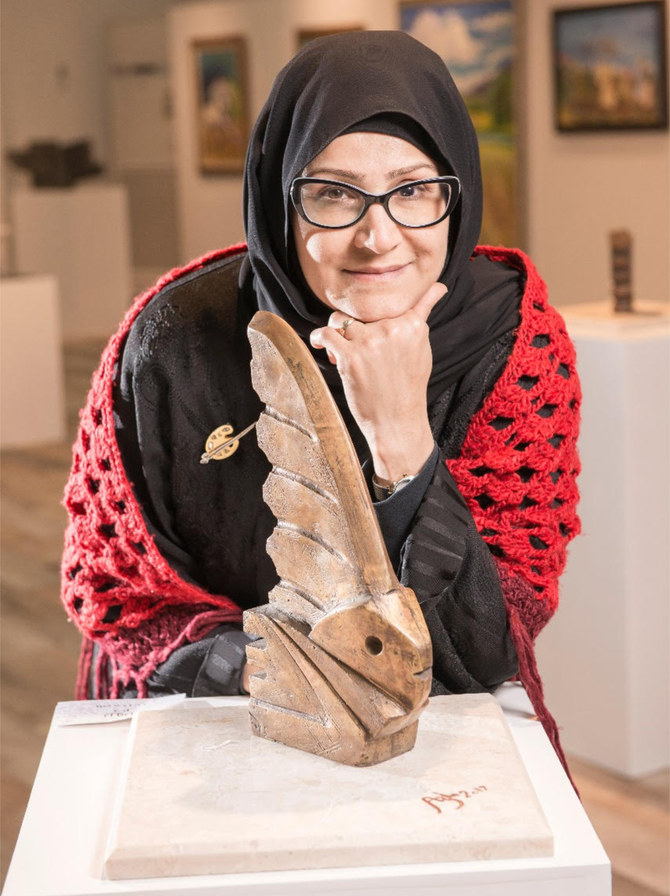Sculptures impressionnantes, peintures éclatantes: rencontre avec Azhar Saeed, une artiste saoudienne polyvalente
