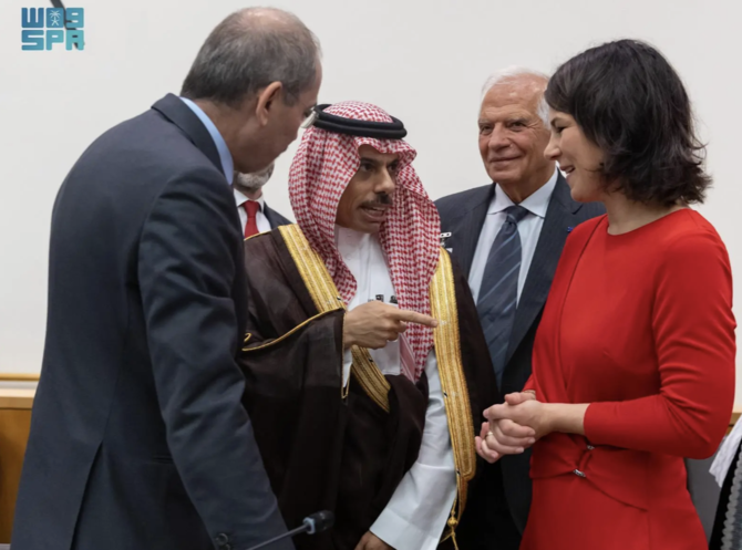 Un État palestinien indépendant est essentiel à la paix au Proche-Orient, affirme le ministre saoudien des AE