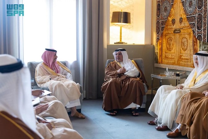 Le ministre saoudien des Affaires étrangères s’entretient avec le prince héritier de Bahreïn à Manama