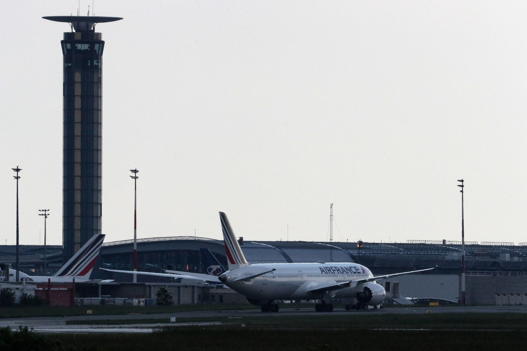 Air France-KLM va commander 50 long-courriers Airbus A350