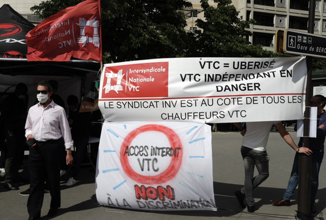 Des chauffeurs de VTC mobilisés pour «sauver leur avenir»