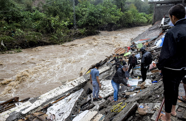 Iran: Inondations dans le nord après des pluies torrentielles