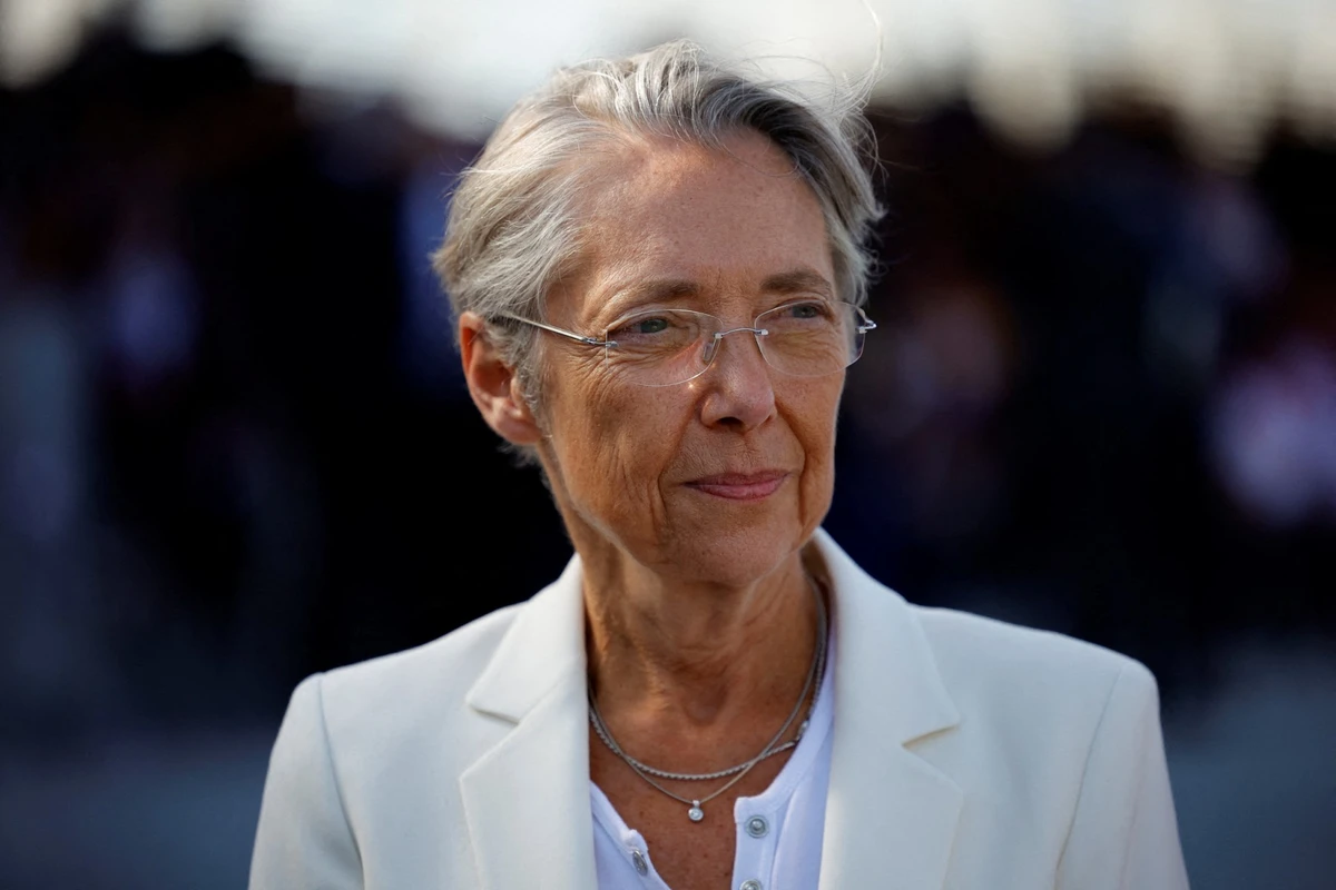 La France au Mali a permis de «contenir» le terrorisme, assure Elisabeth Borne