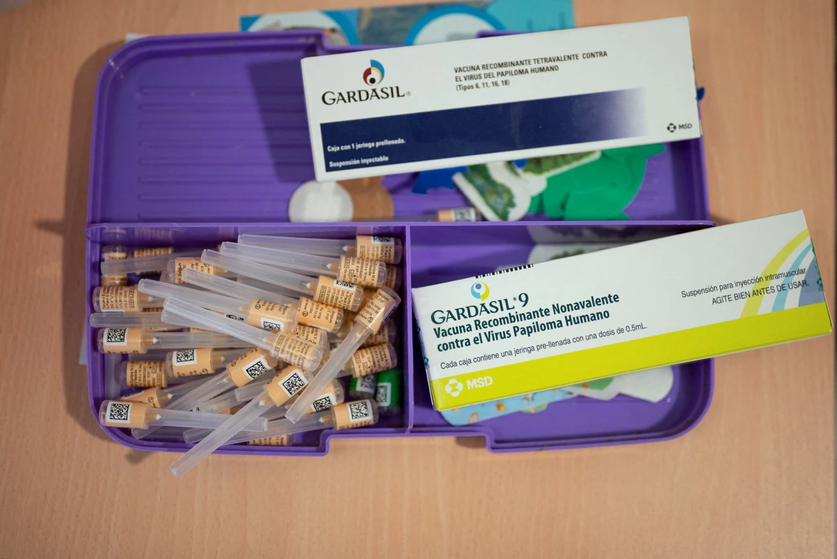 Papillomavirus: l'agence du médicament promet la transparence sur la vaccination