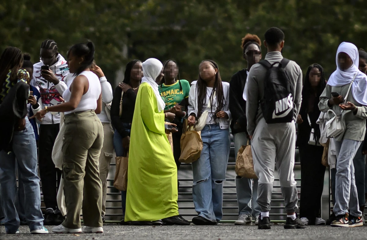 Abayas, manque de moyens: Un lycée de Seine-Saint-Denis en grève