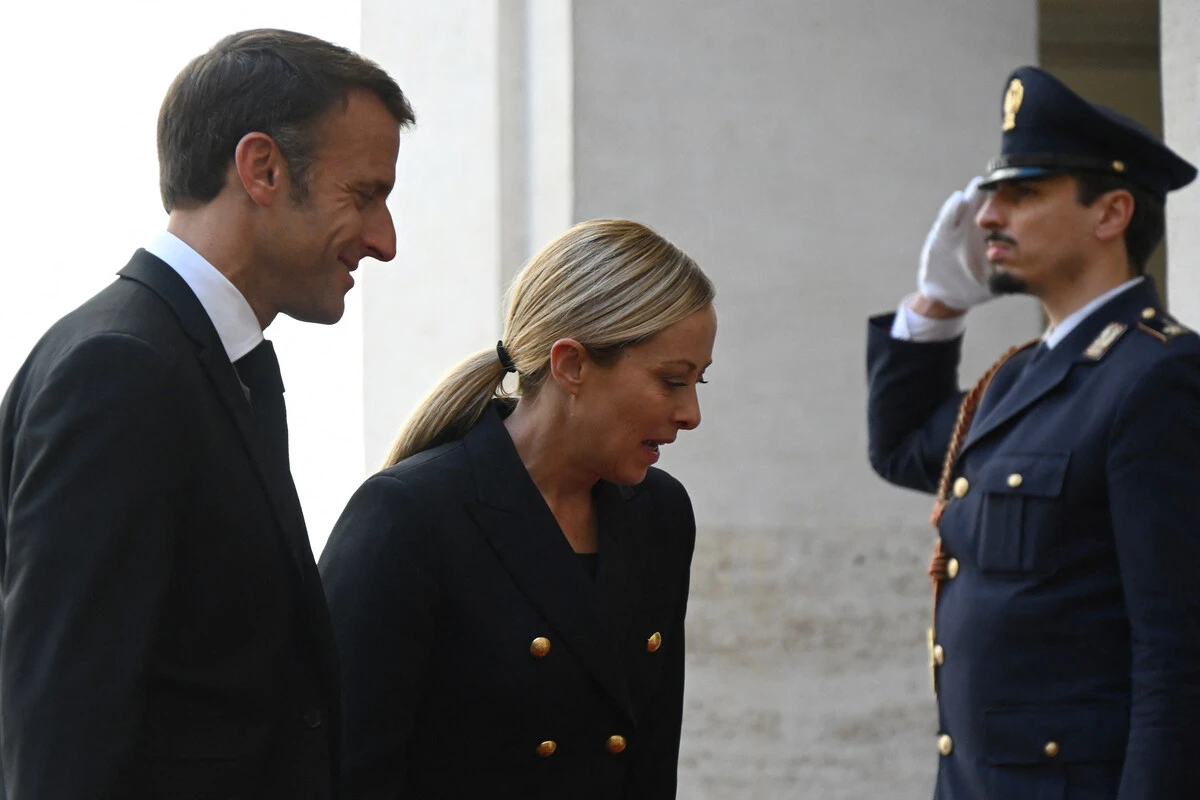 Emmanuel Macron a rencontré Giorgia Meloni à Rome