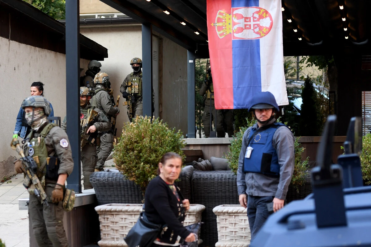 Washington alerte sur un lourd déploiement militaire serbe à la frontière du Kosovo