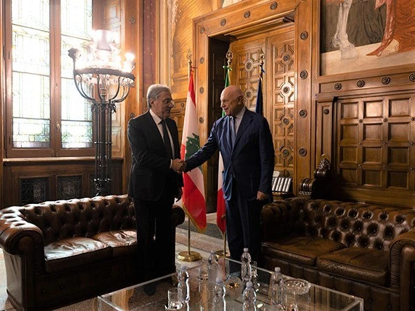 Les Syriens au Liban sont des «déplacés économiques» et non des «réfugiés», estime le ministre de la Justice