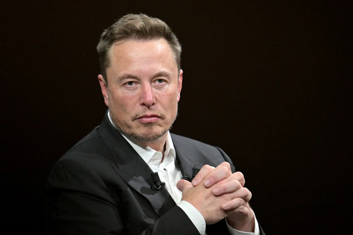 Elon Musk critique le soutien de Berlin aux ONG secourant des migrants en Méditerranée