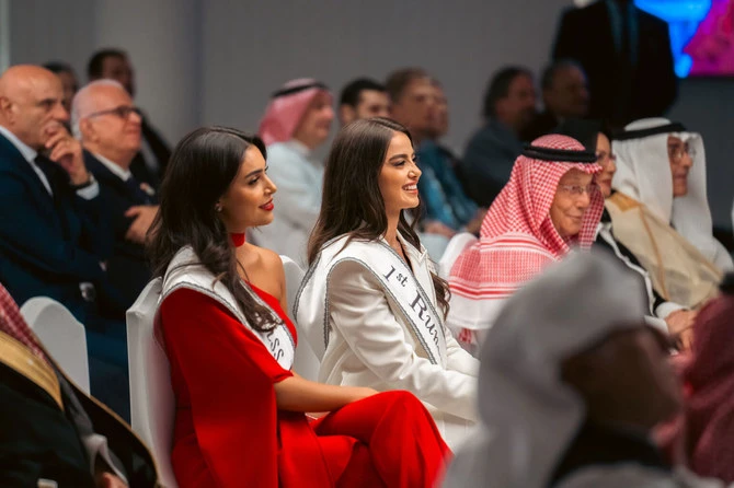 À Riyad, les reines de beauté libanaises encensent la nature unique de la beauté arabe