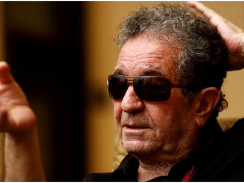 Le grand cinéaste iranien Dariush Mehrjui meurt poignardé