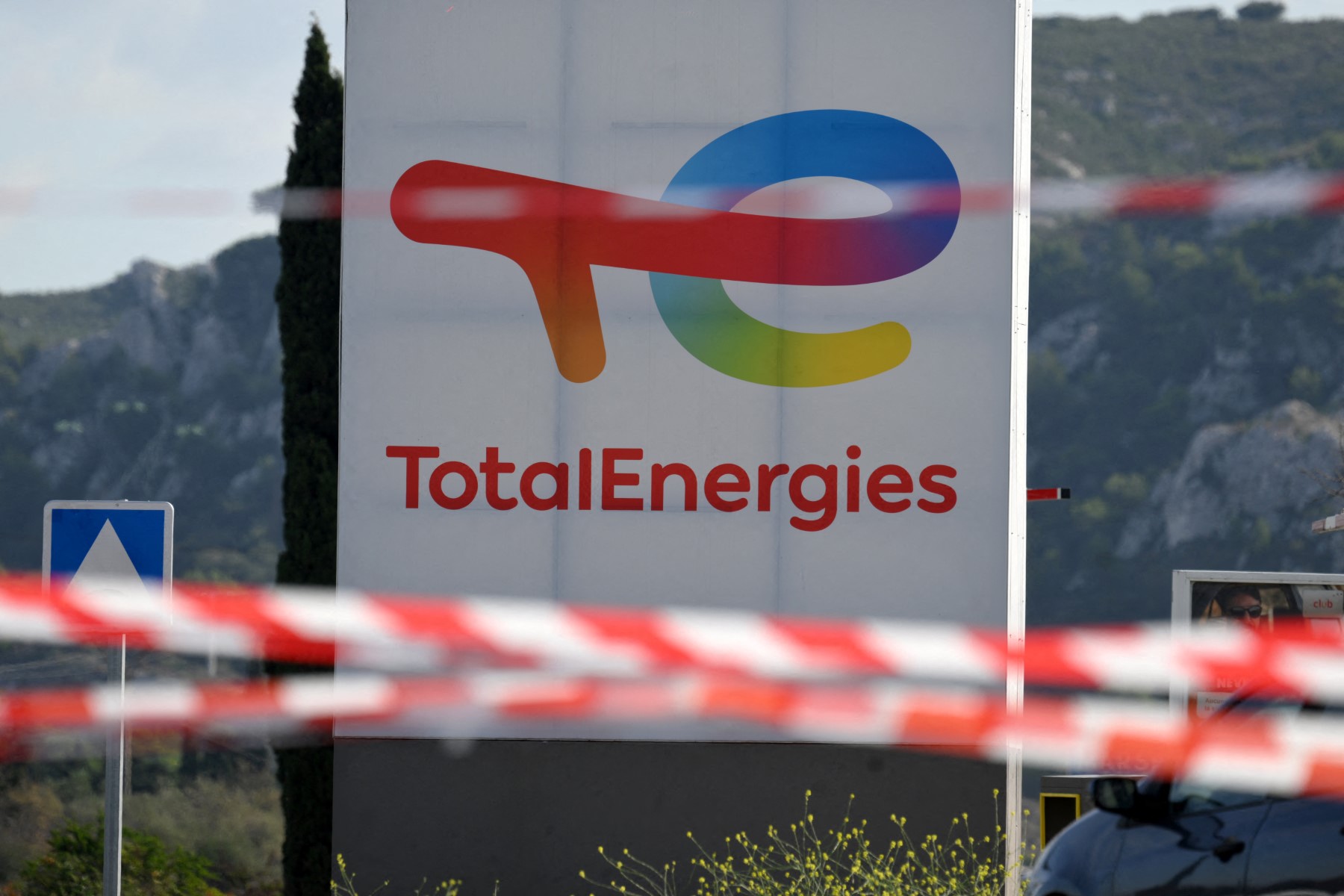 TotalEnergies maintiendra en 2024 un plafonnement du prix de ses carburants