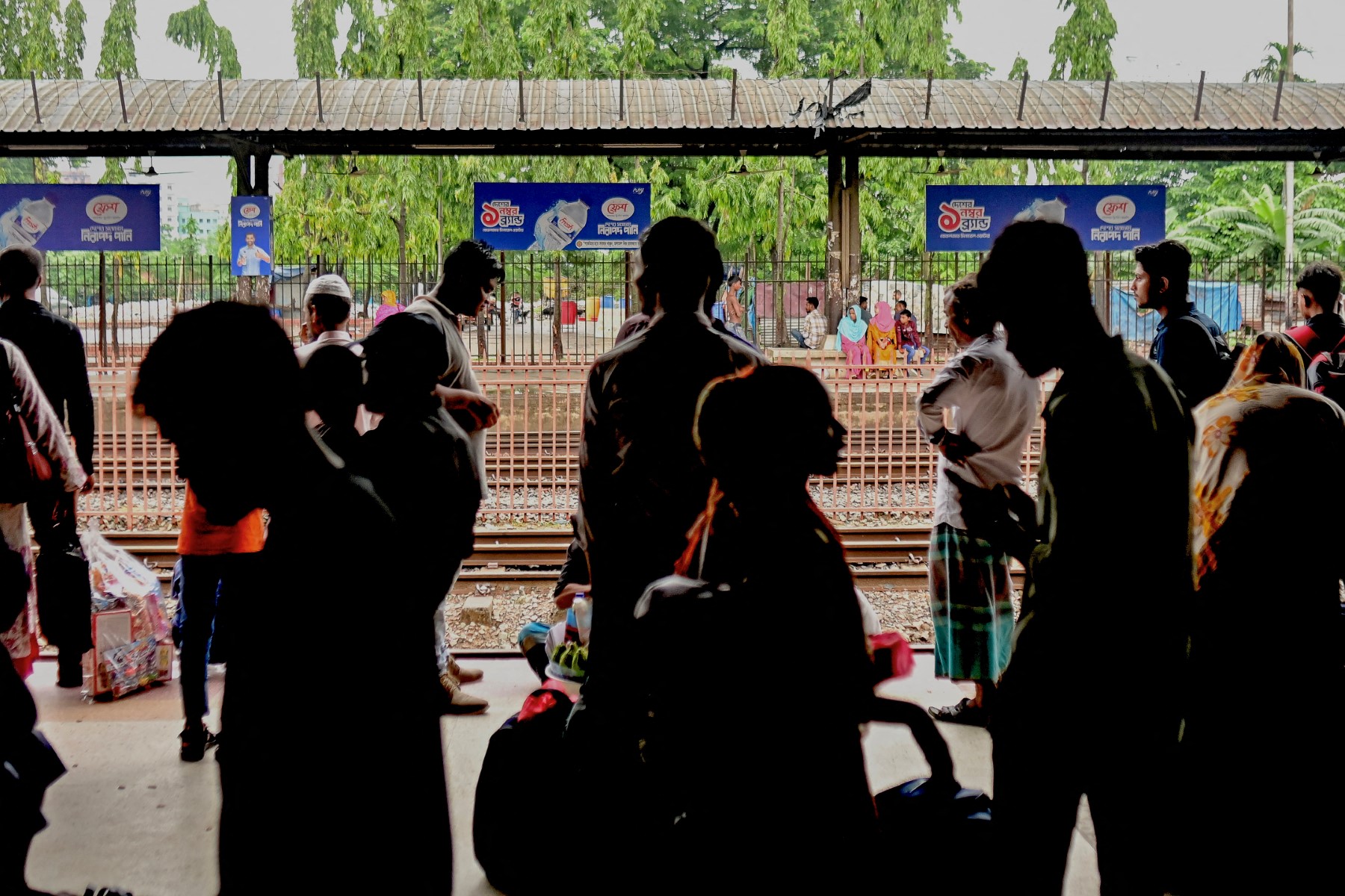 Bangladesh: Quinze morts et une centaine de blessés dans une collision ferroviaire