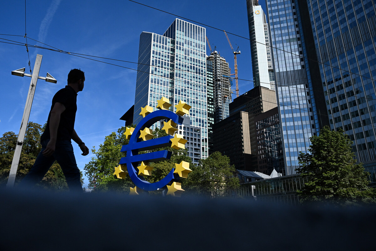 Zone euro: plus fort recul de l'activité en trois ans au mois d'octobre