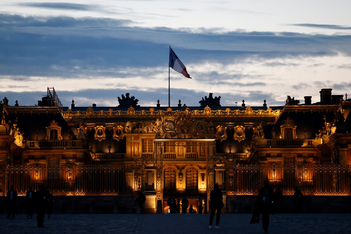 France: prison avec sursis pour une fausse alerte à la bombe au château de Versailles