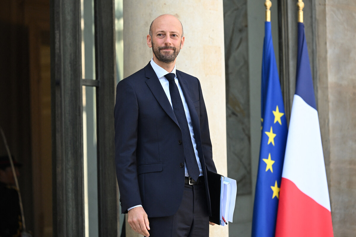 Fonction publique: le gouvernement prêt à négocier davantage sur les salaires