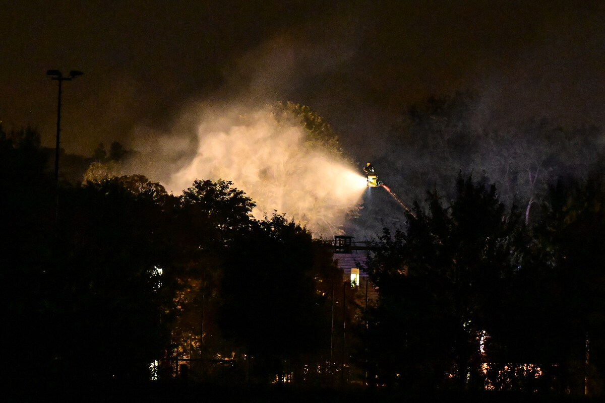 Yvelines : Un incendie fait rage sur le campus d'HEC Paris
