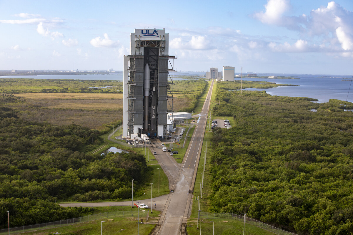 Amazon a lancé deux premiers tests de satellites pour sa constellation internet