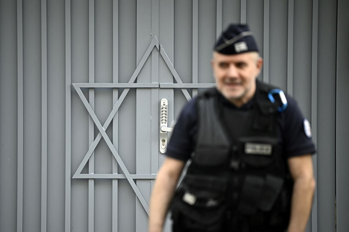 «On est de plus en plus colère»: à Paris, des juifs disent leur désarroi