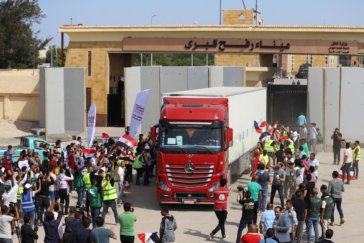 L'aide de l'ONU à Gaza menacée de paralysie, discussions autour d'une «pause» humanitaire