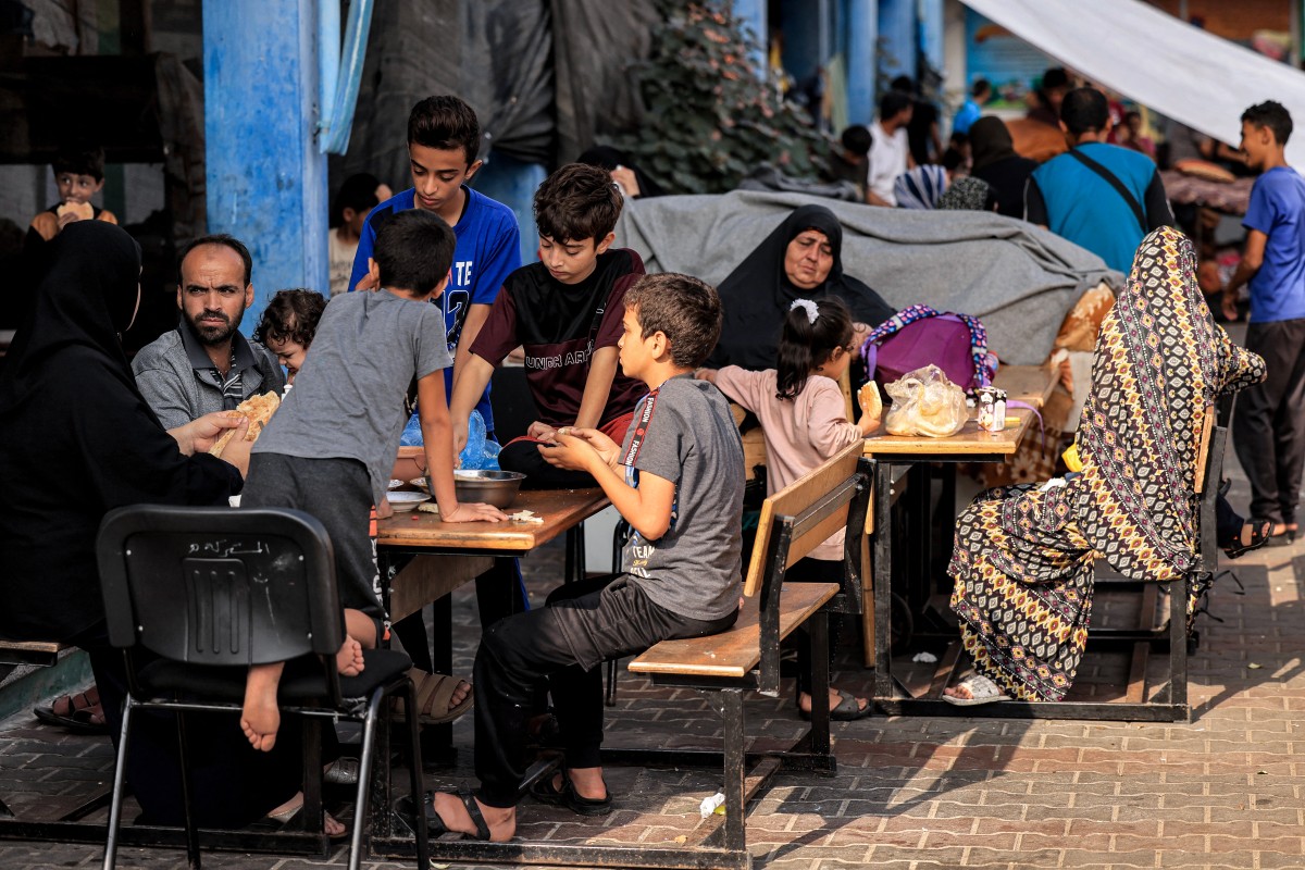 A Gaza, chanter pour couvrir le bruit des raids israéliens et pour «la paix mentale»