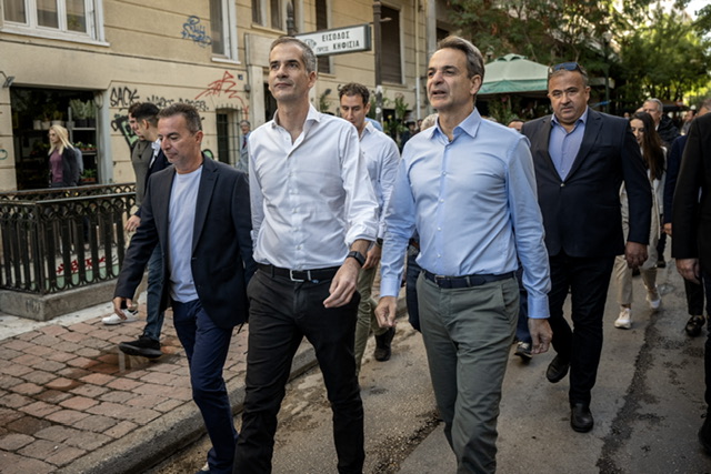 Elections en Grèce: La droite remporte la majorité des régions, perd Athènes