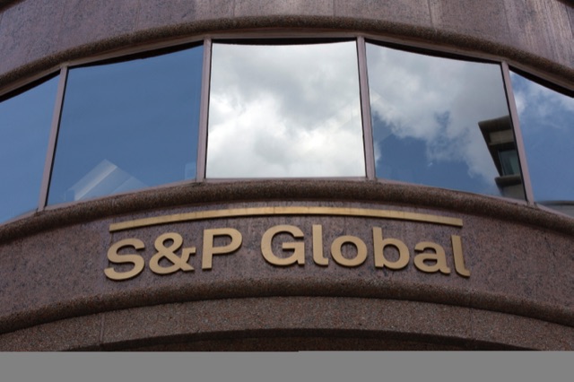 L'agence S&P dégrade la note de la dette de l'Egypte, le conflit au Proche-Orient pourra peser