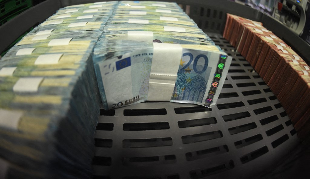 Bercy se félicite du succès du Plan d'épargne retraite, qu'il veut interdire aux mineurs