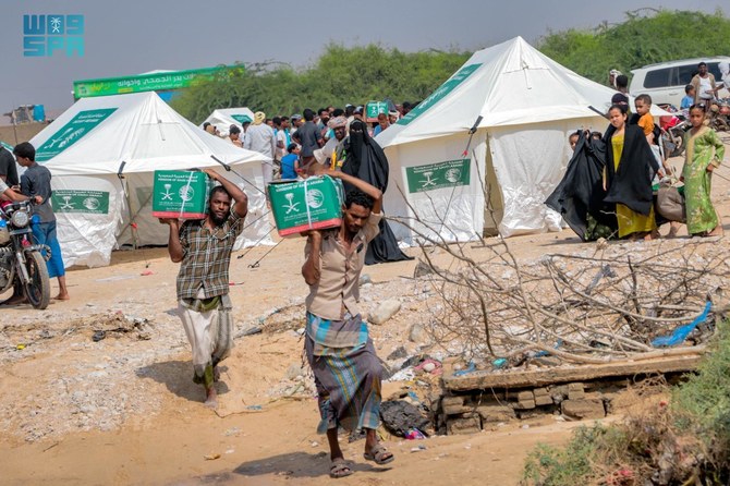KSrelief offre abri et aide aux victimes du cyclone Tej au Yémen