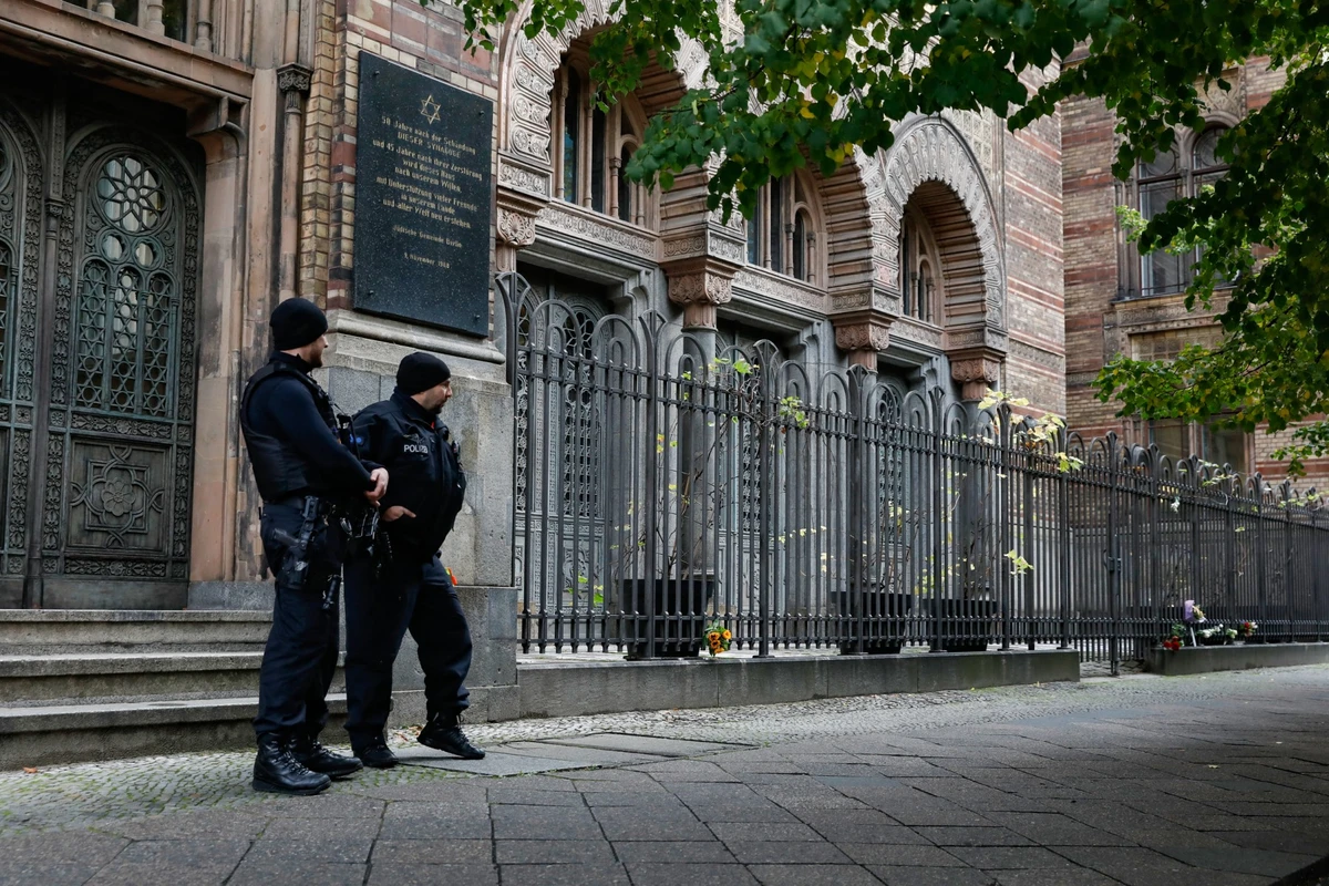 Berlin renforce la sécurité autour des édifices juifs en Allemagne
