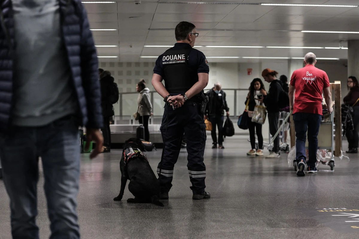 Nouvelles alertes à la bombe dans 18 aéroports, 10 évacués