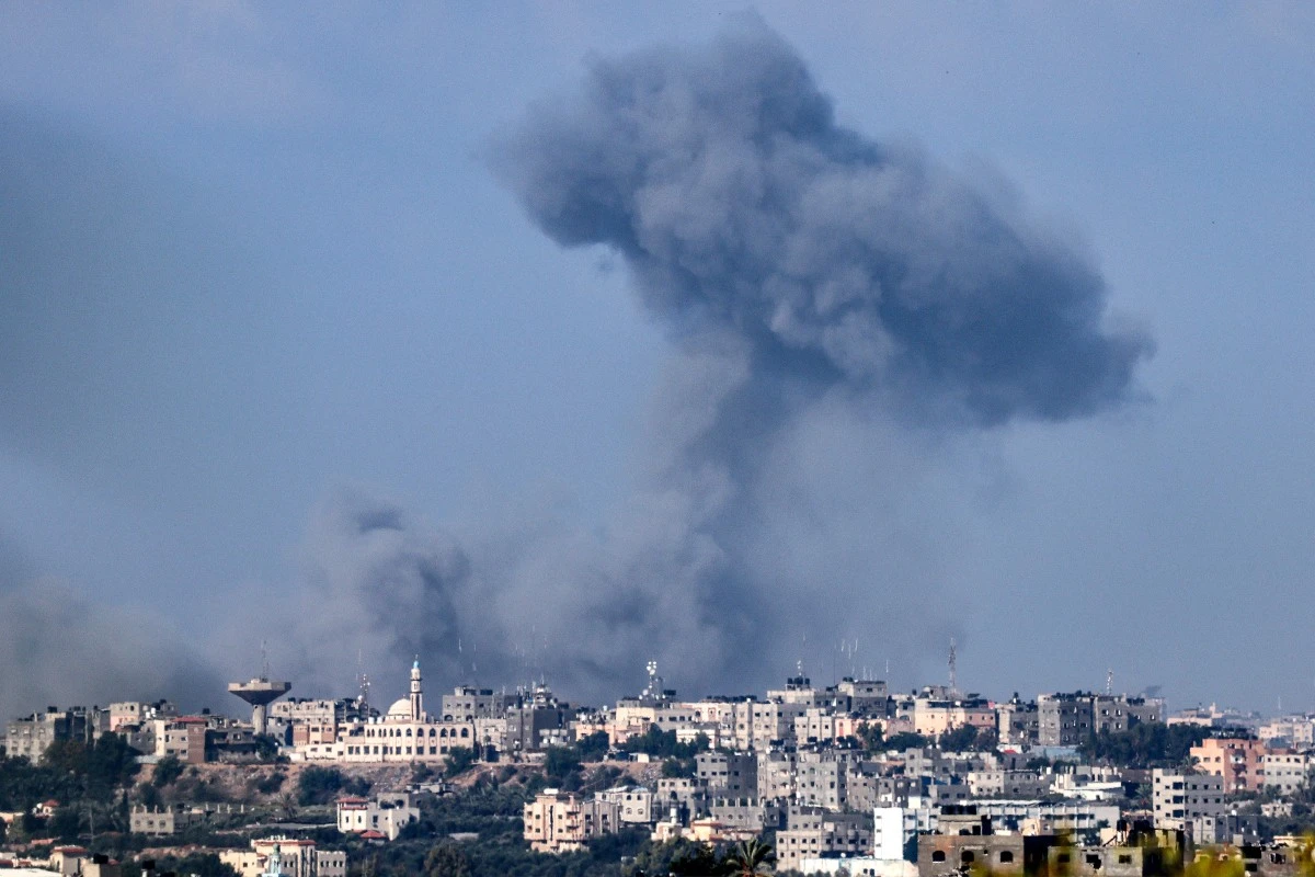 Les dirigeants occidentaux seraient complices des crimes de guerre israéliens, selon un député britannique