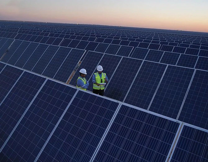 L’Arabie saoudite organise la Semaine du climat et met en valeur ses efforts de transition énergétique