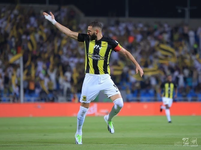 Karim Benzema, le footballeur français qui évolue actuellement dans le club saoudien Al-Ittihad, fait face à des réactions négatives de la part des autorités (Photo, X/@ittihad_en).
