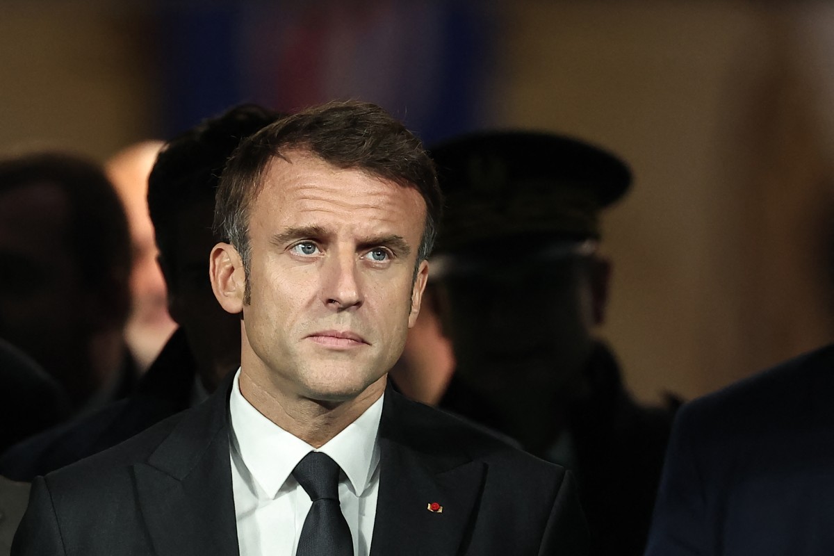 Macron en Asie centrale pour y renforcer la présence française
