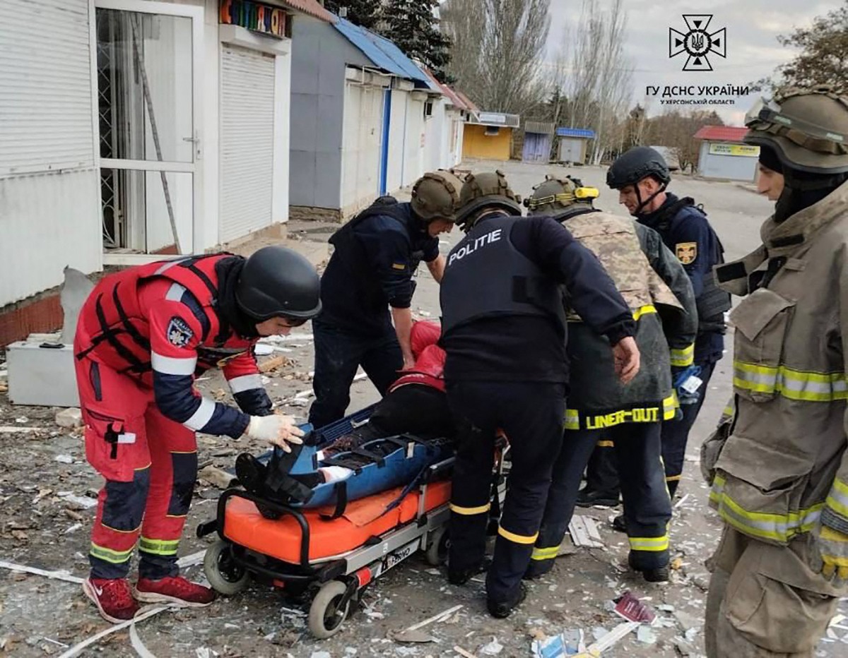 Ukraine: Trois morts dans des frappes russes sur Kherson