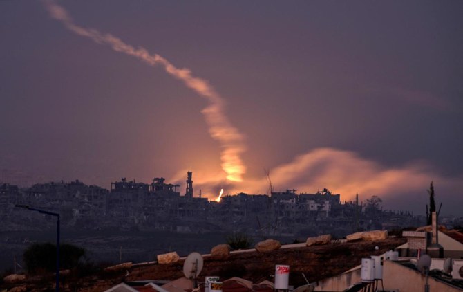 Cette photo a été prise à Sderot, le long de la frontière avec la bande de Gaza, le 5 novembre 2023. (AFP)