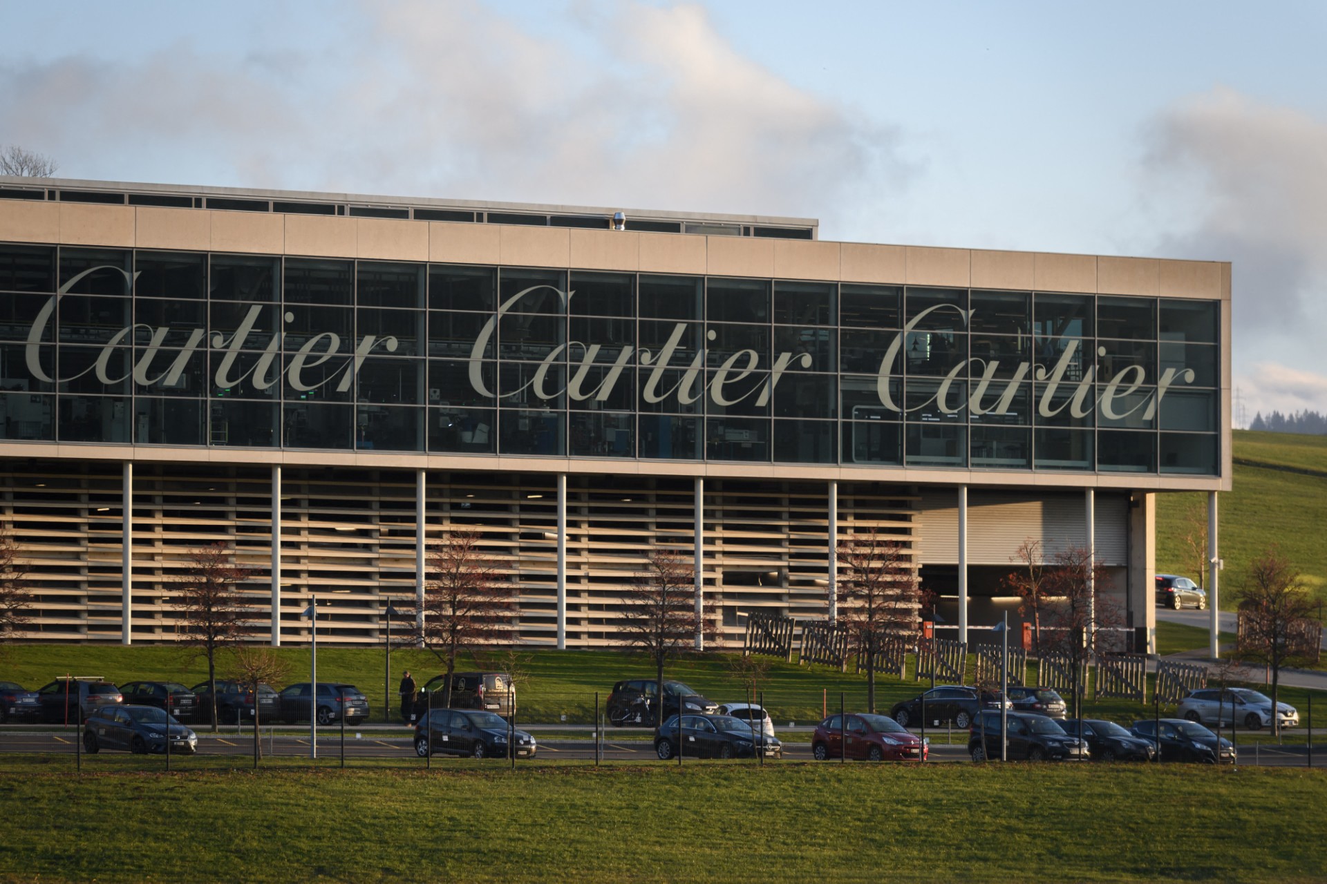 Porté par la joaillerie, Richemont voit néanmoins ses ventes ralentir au 1S