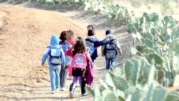 Ecoles rurales: Des kilomètres à pied, ça use.. !