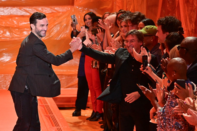 Vuitton: Nicolas Ghesquière reste directeur artistique des collections femme
