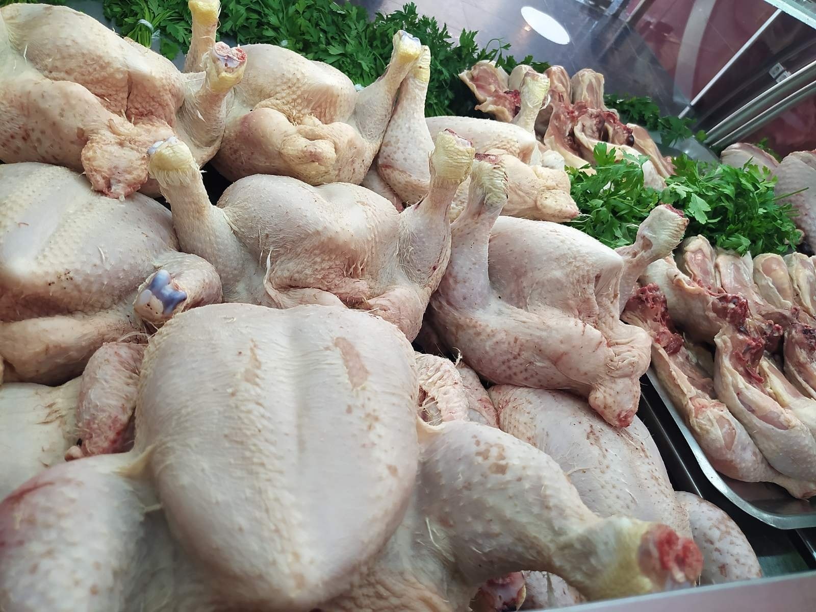 Prix exorbitants de la viande blanche: Le ministère de l'Agriculture ouvre une enquête