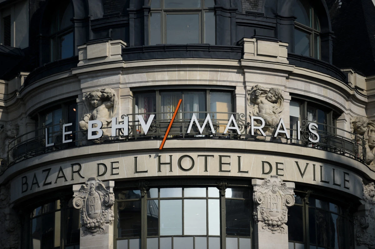 Le Bazar de l'Hôtel de Ville de Paris vendu par les Galeries Lafayette