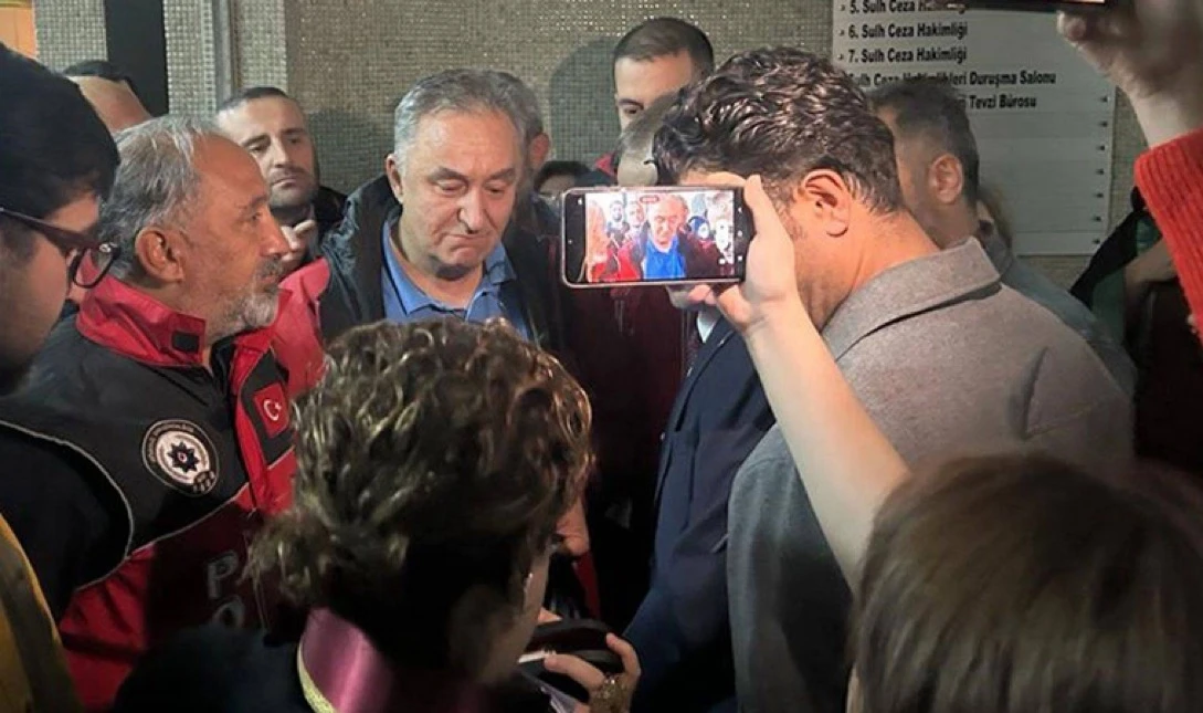 Turquie : Libération d'un journaliste arrêté en vertu d'une nouvelle loi sur la «désinformation»