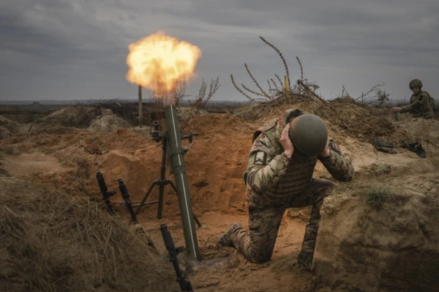 La Russie tire un missile sur Kiev après une période de calme