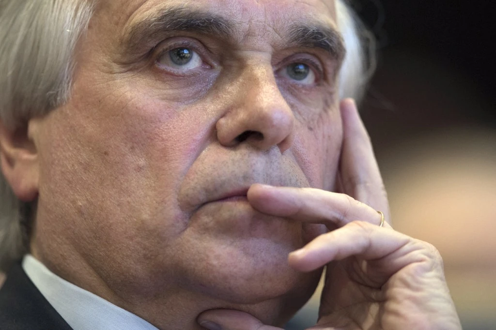 Le président de la CNCDH appelle les députés à voter contre la loi immigration