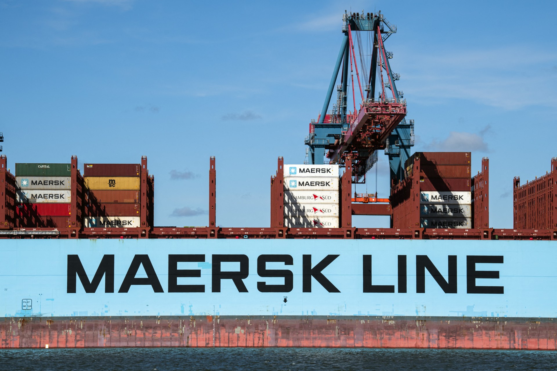 Les rebelles Houthis du Yémen revendiquent une attaque contre un cargo en mer Rouge