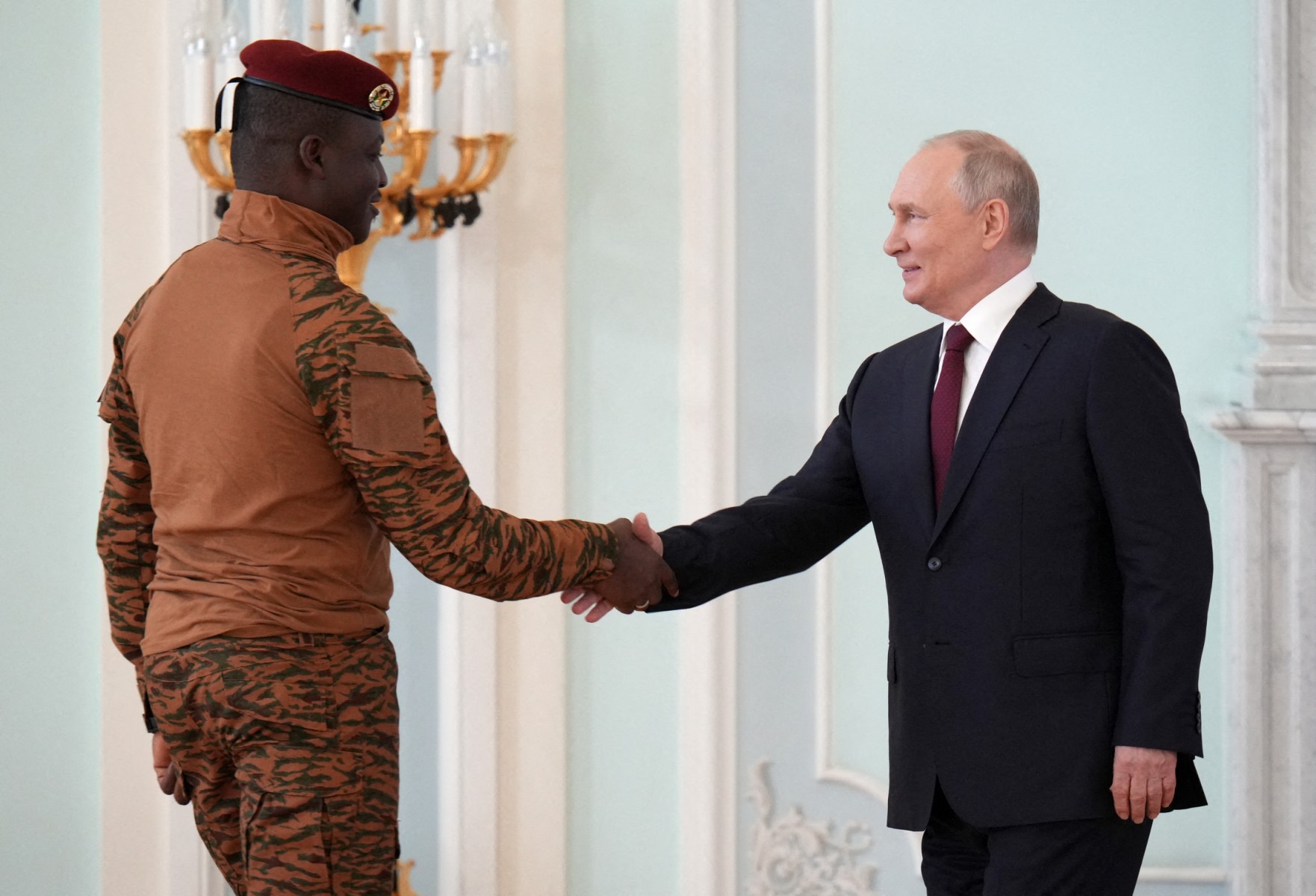 La Russie rouvre son ambassade au Burkina après 31 ans de fermeture