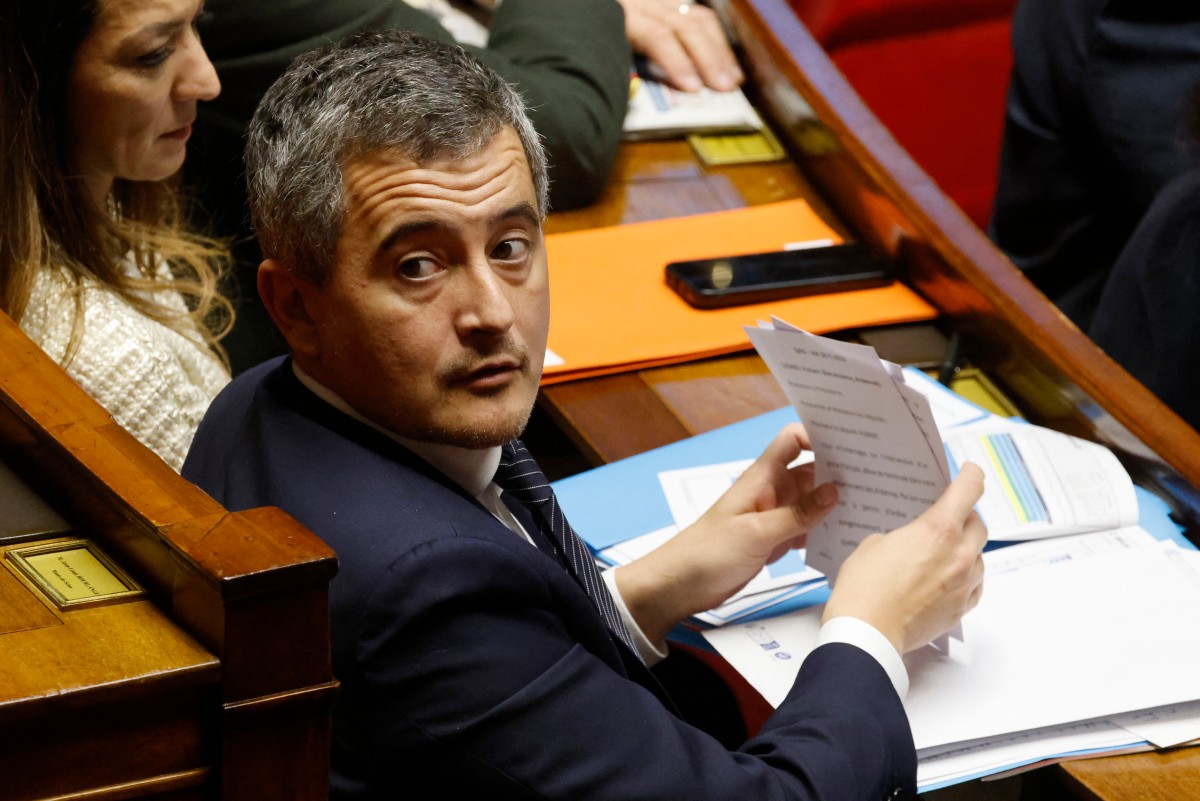 Loi immigration: Un «compromis» sur les régularisations, et une fin de séance sous tension