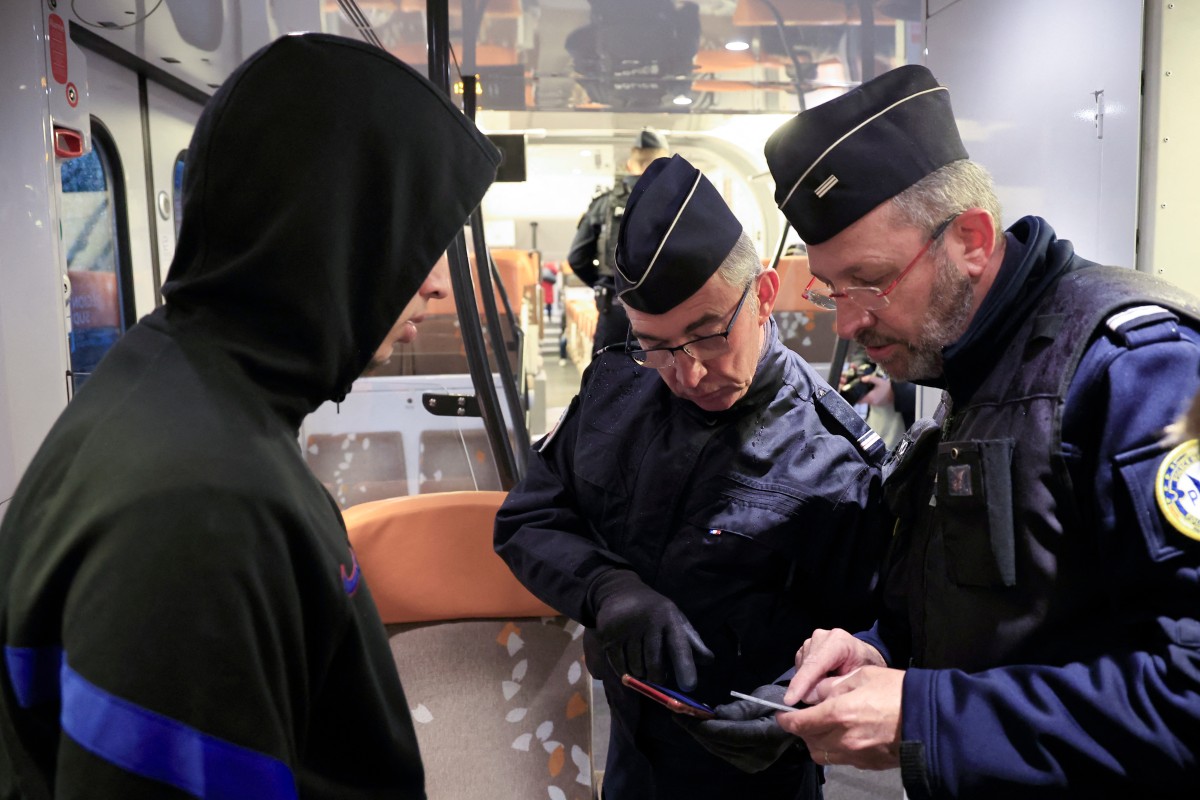 En France, l’épineux débat sur l’immigration